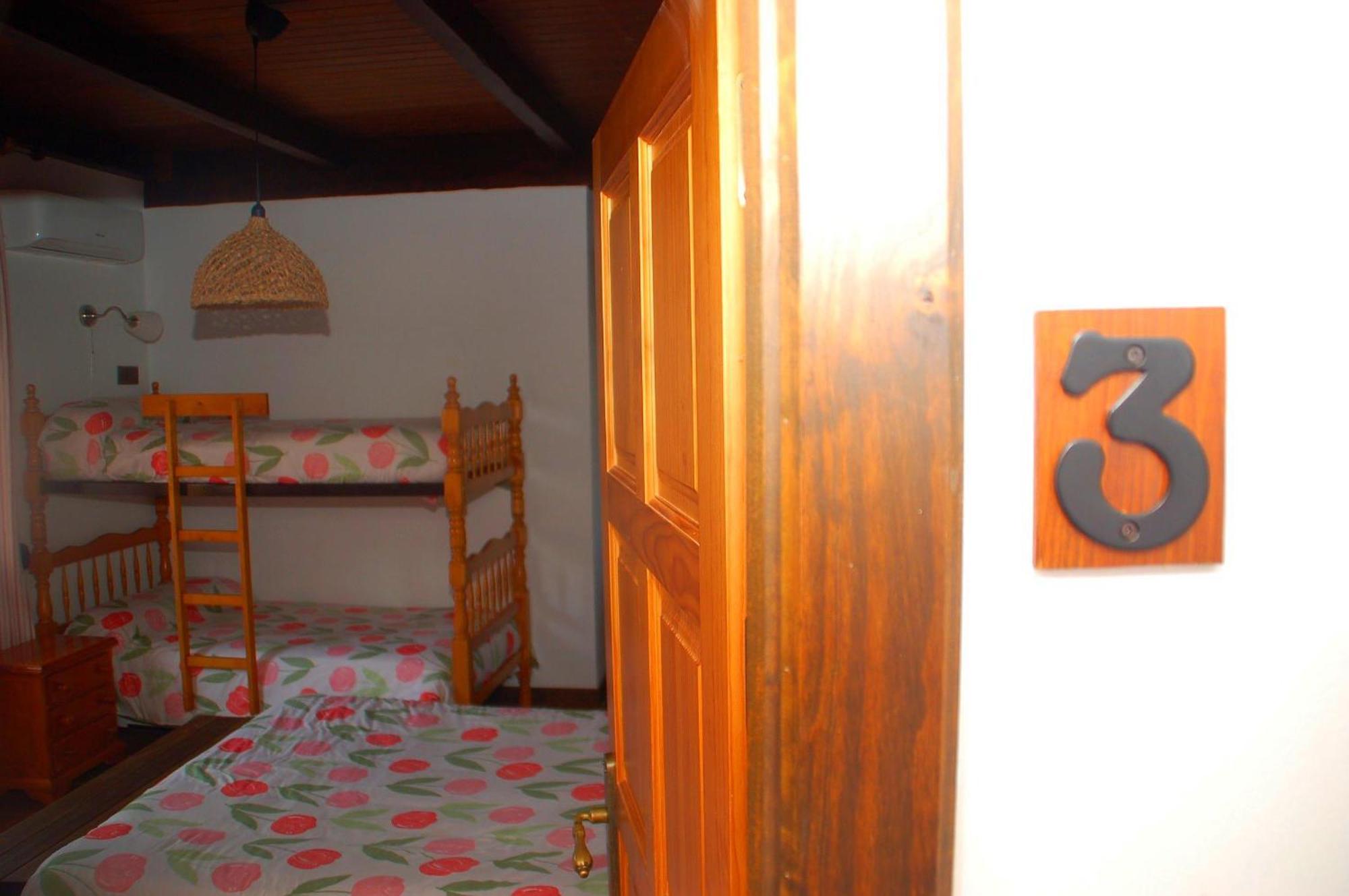 Casa Rural Dalia Sierra de Fuentes Екстериор снимка